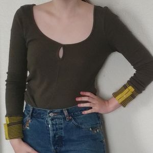 Low Cut Deep Back Knit Sweater Keyhole Detail